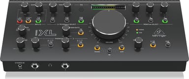 STUDIO XL, image 1 of 5