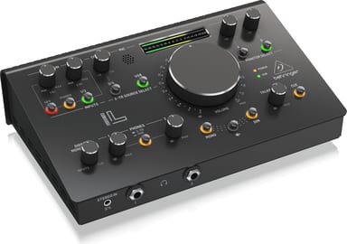 STUDIO L, image 1 of 5