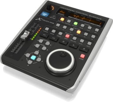 X-TOUCH ONE, image 4 of 5