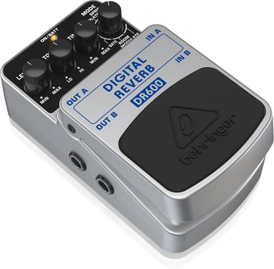 DR600, image 2 of 3
